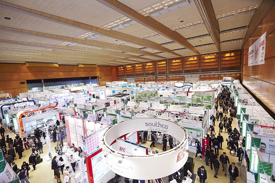 Organizadores de 31 Feria Internacional de Hospitales y Equipo Médicos Organizadores de 31 Feria Internacional de Hospitales y Equipo Médicos