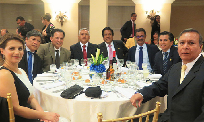 XX promoción de la prestigiosa Facultad de Medicina de UNFV XX promoción de la prestigiosa Facultad de Medicina de UNFV