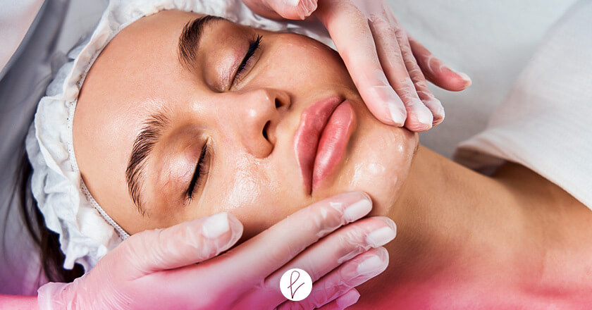 Peeling químico facial medio