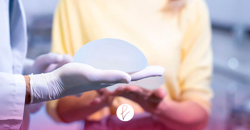 El promedio de vida de los implantes mamarios